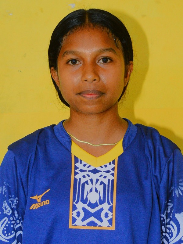 Marci Safira Manit